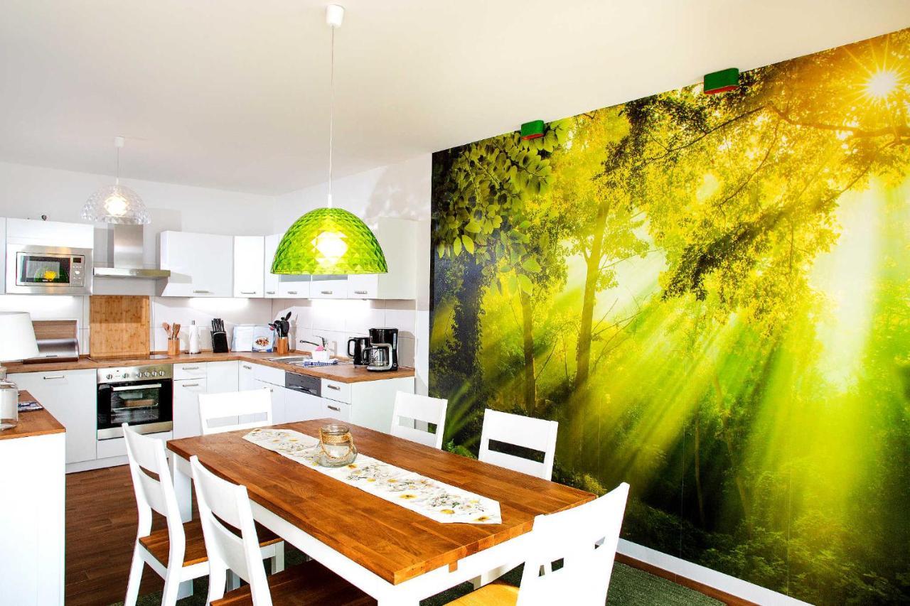 Traumfaengerloge -Hafenresidenz Apartment Waren  Bagian luar foto